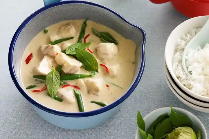 Fufu Pot White Curry